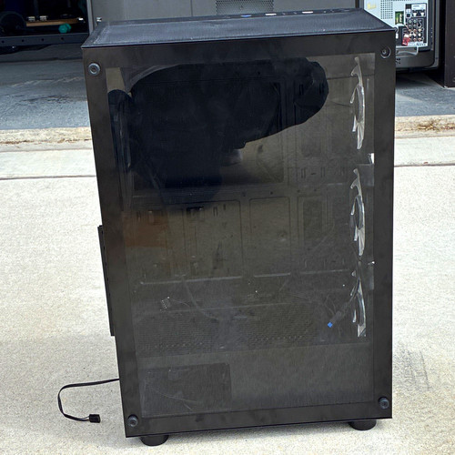 Black mid tower case - black,